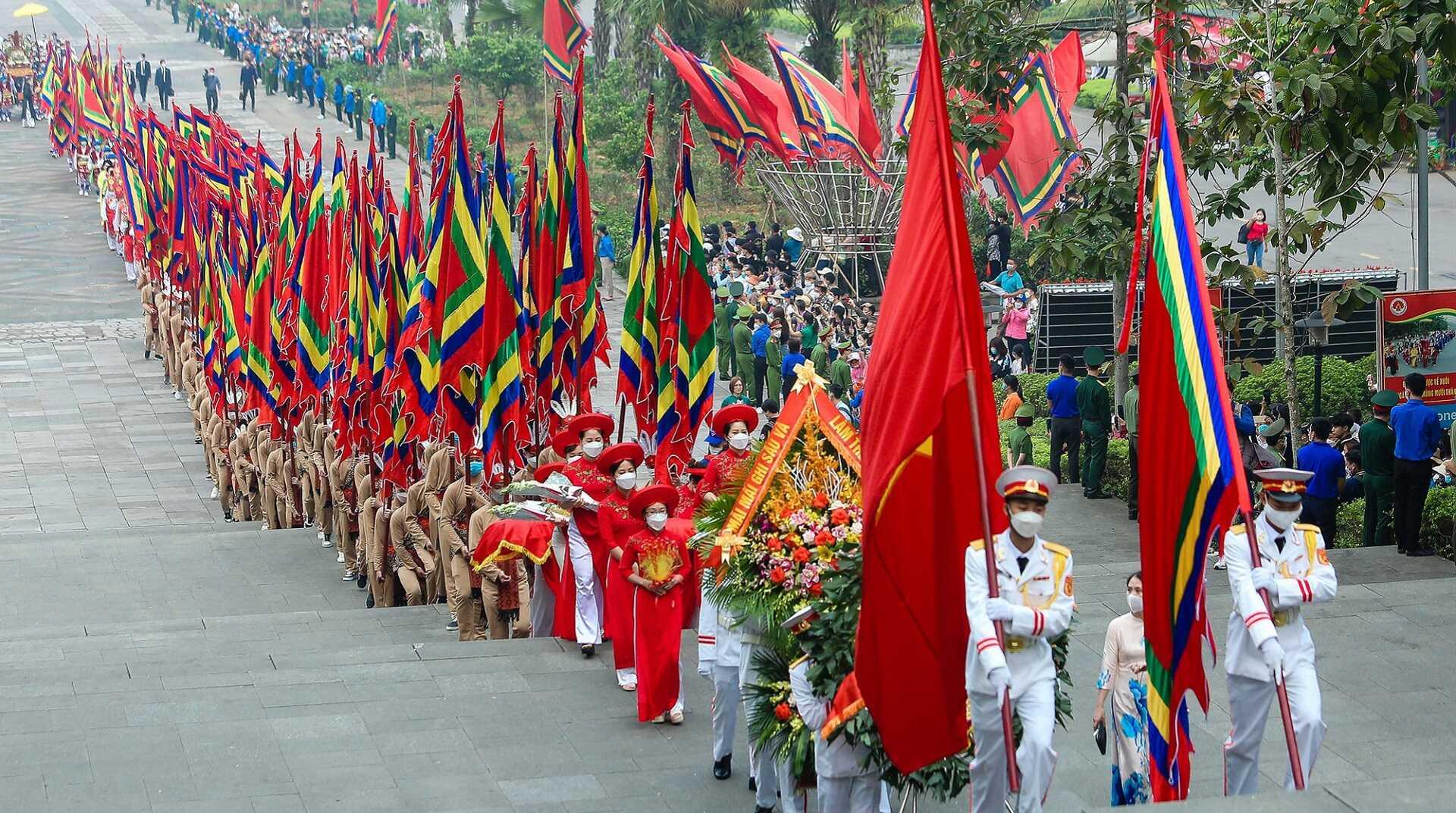 Lễ hội Đền Hùng Phú Thọ - Hành trình trở về cội nguồn