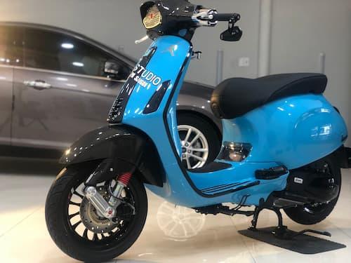 Sơn lại xe Vespa tại Vespa Store TPHCM