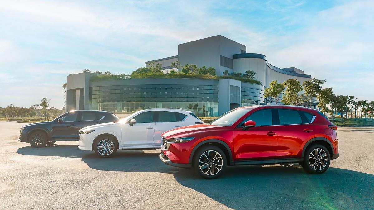 Thông số kỹ thuật New Mazda CX-5: 'Vua' CUV cỡ C được trang bị gì khi giá chỉ ngang phân khúc dưới?