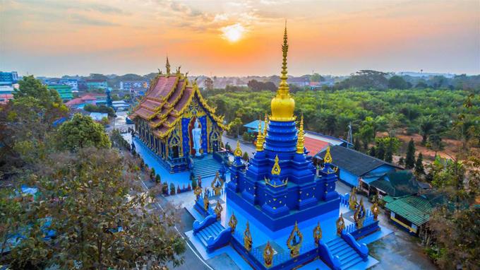 Chùa xanh Wat Rong Seua Ten: Công trình Phật giáo mang nét độc lạ tại Thái Lan