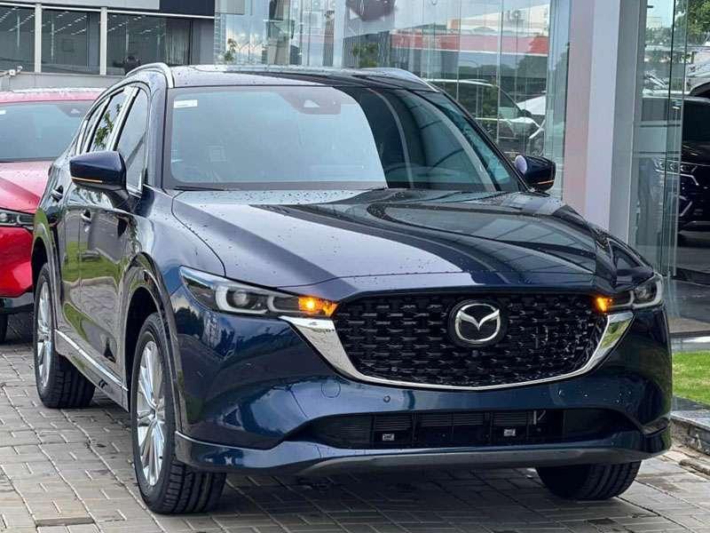 Mazda CX5 màu Xanh 2023: hình ảnh xe, báo giá lăn bánh