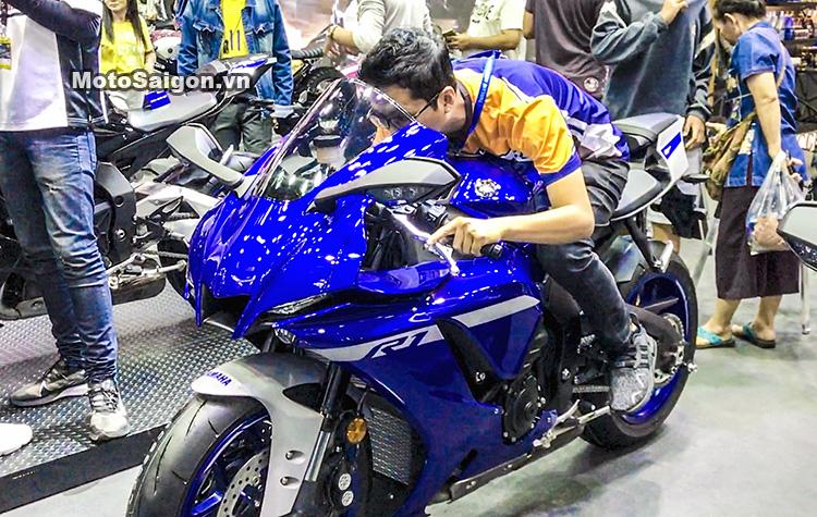 Trên yên Yamaha R1 2020 kèm giá bán: Cá Trê đã lột xác thành Rắn Hổ Mang