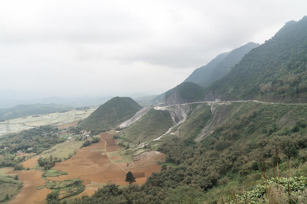 Scenery surrounding the Thung Khe Pass viewpoint in Mai Chau