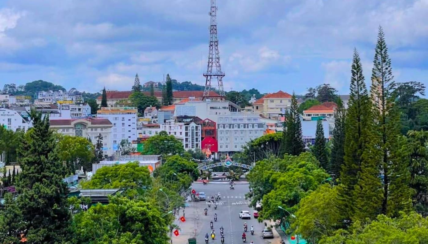 Trung tâm Đà Lạt có gì đặc biệt thu hút đông đảo du khách ghé thăm?