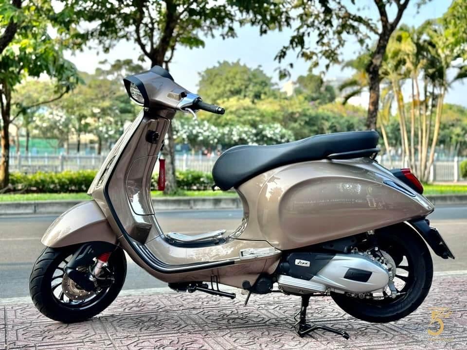 Bán xe Vespa LX 125 cũ giá bao nhiêu? Có nên mua xe Vespa cũ không?