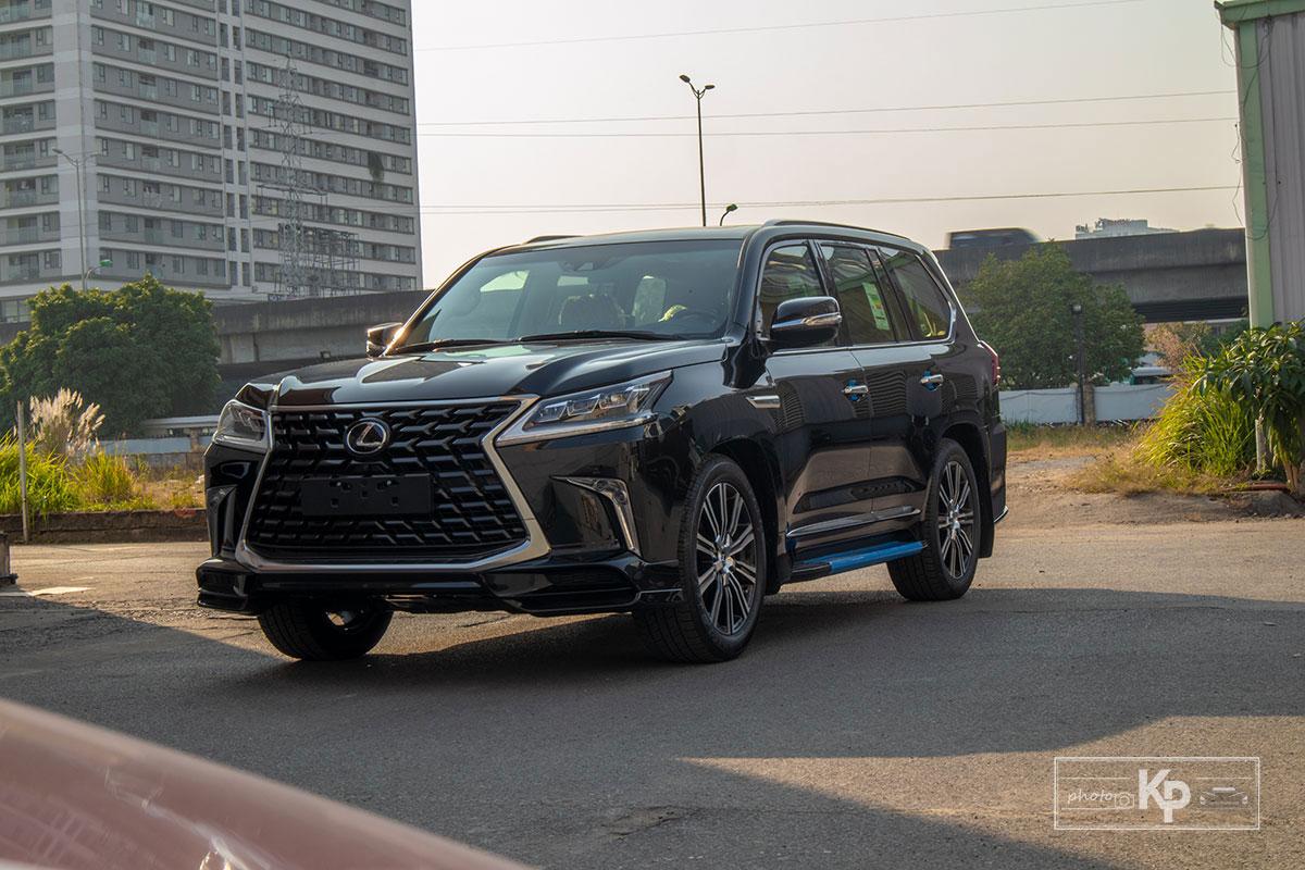 Ảnh Tổng quát xe Lexus LX570 Super Sport 2021